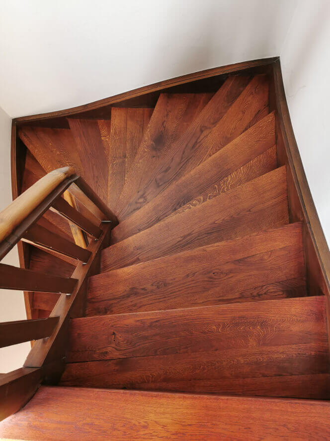 Holztreppe